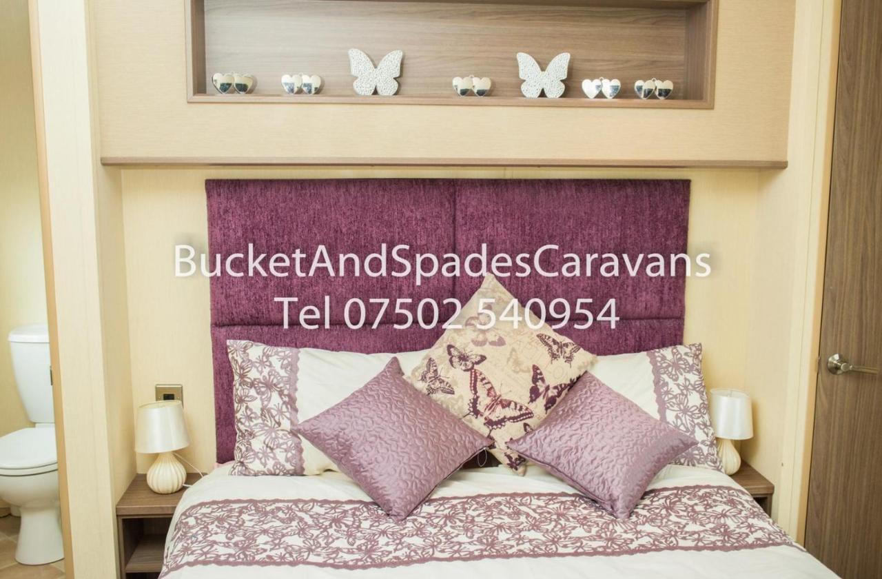 Blackpool Caravans Marton Mere Exterior photo