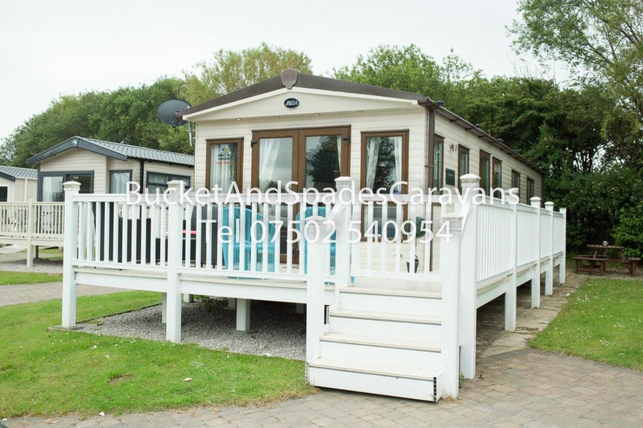 Blackpool Caravans Marton Mere Exterior photo