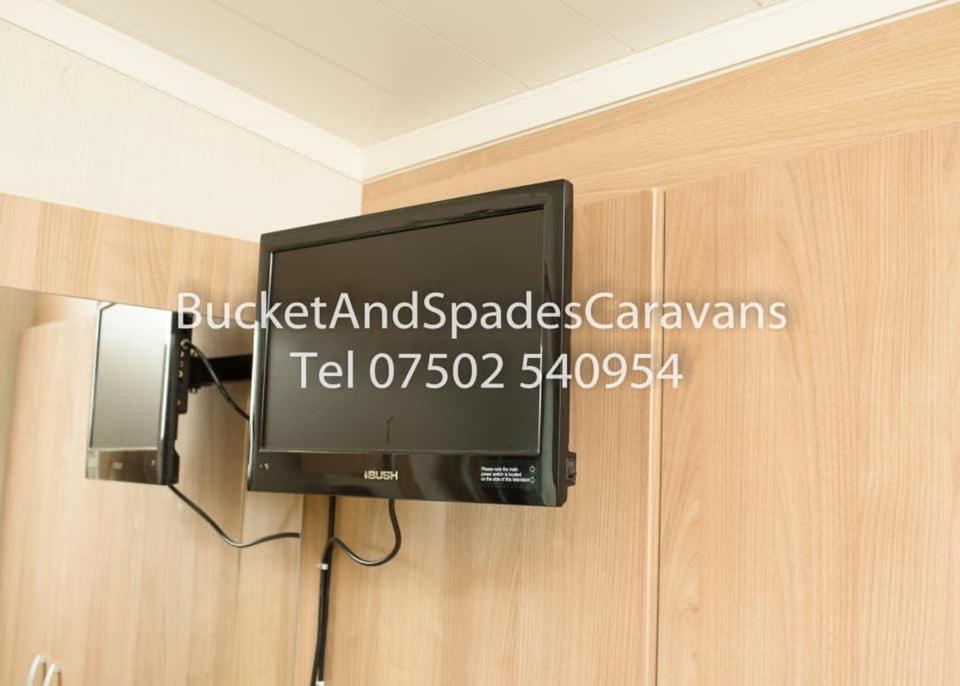 Blackpool Caravans Marton Mere Exterior photo