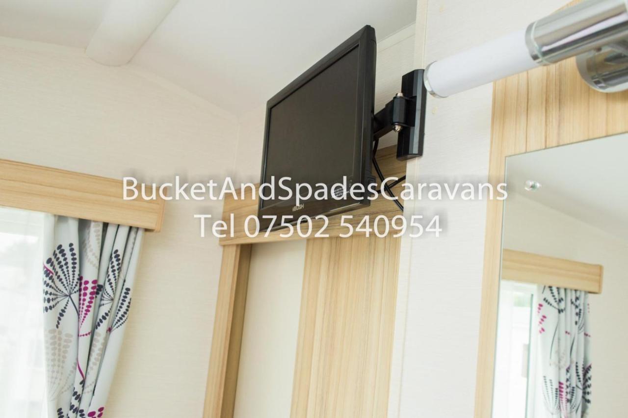 Blackpool Caravans Marton Mere Exterior photo