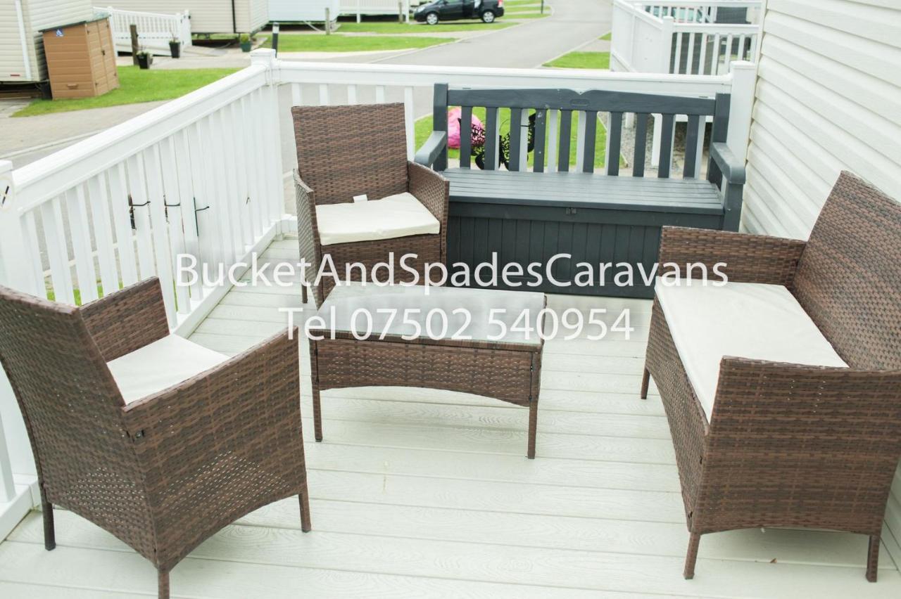 Blackpool Caravans Marton Mere Exterior photo